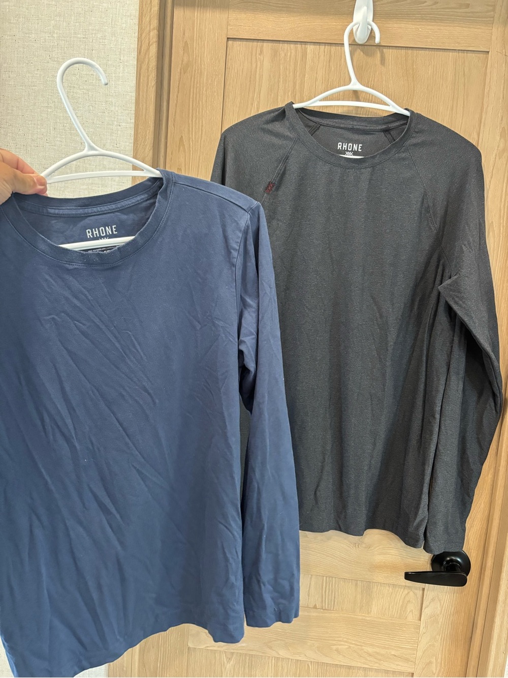 Rhone Performance Long Sleeve T Shirt Tops x2 Size S Mens Navy & Dark Grey